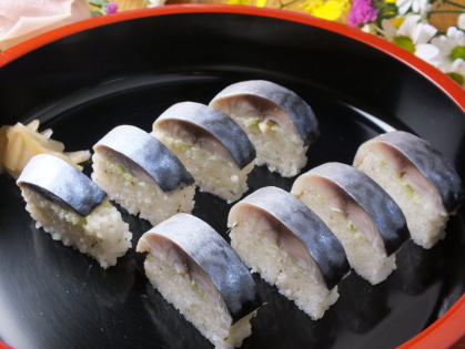 Mackerel sushi